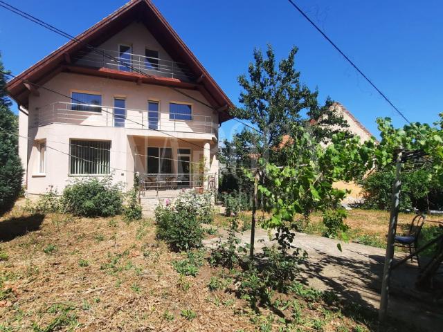 Casa 7 camere de inchiriat in Gruia, Cluj Napoca, ID IC7 154241