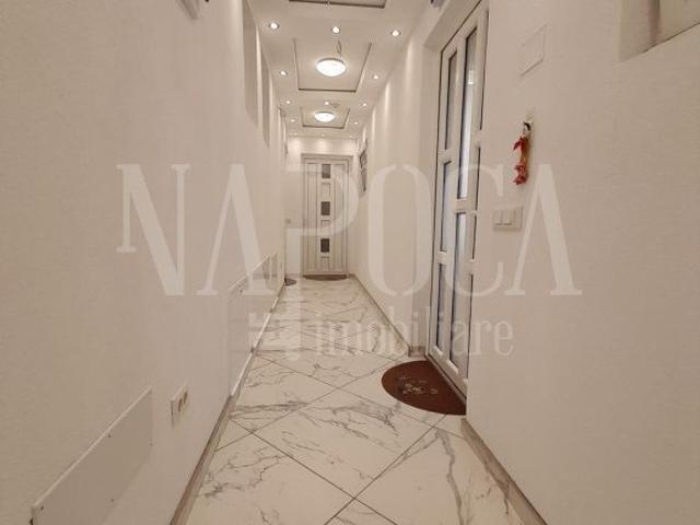 Casa 7 camere de vanzare in Calea Santandrei Oradea