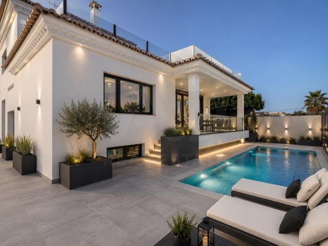 Casa 9 dormitorios 585 m2