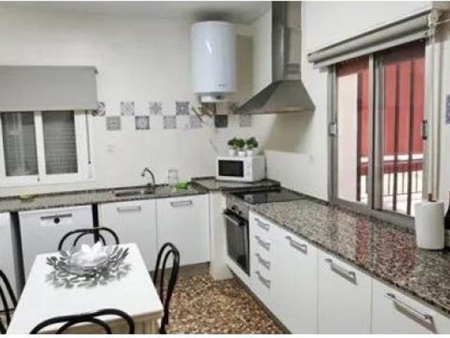?✨ Casa/Chalet en Elda | Espacio, comodidad y tranquilidad a un paso de la ciudad ?