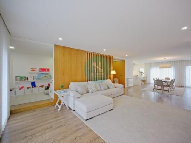 Casaa 4 quarto, Vila Verde Vila Verde DLS99377324