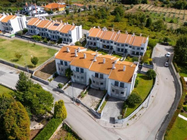 Casaa 4 quarto, Viseu Viseu DLS98793363