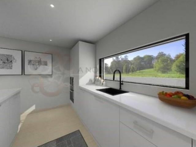 Casaa 4 quarto, Almada Almada DLS84725024
