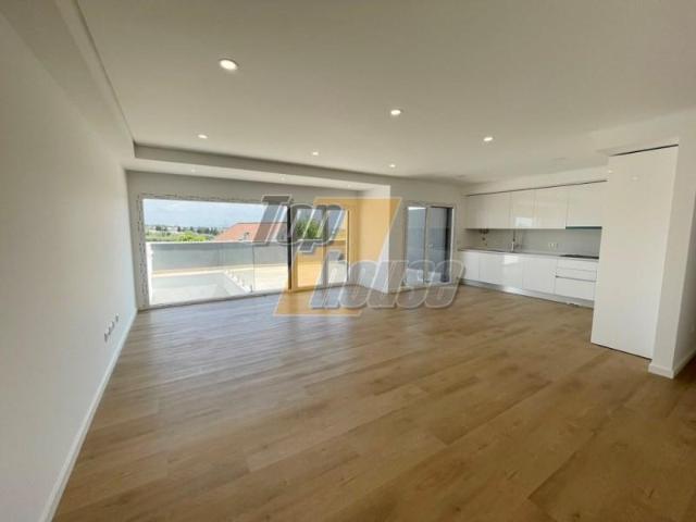 Casaa 4 quarto, Almada Almada DLS94189066