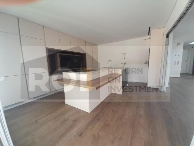 Casaa 4 quarto, Almada Almada DLS97801760