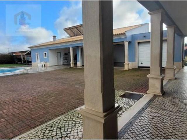 Casaa 4 quarto, Almeirim Almeirim DLS98188444