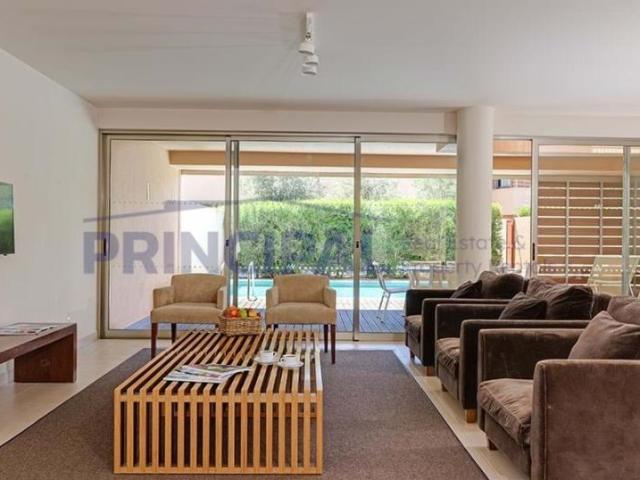 Casaa 4 quarto, Albufeira Algarve DLS62005963
