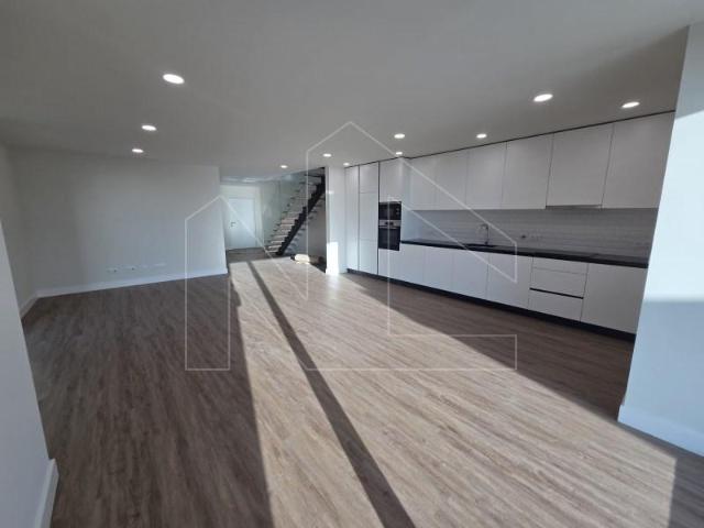 Casaa 4 quarto, Aveiro Aveiro DLS102221333