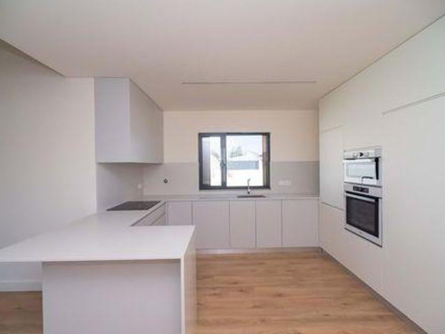 Casaa 4 quarto, Benavente Santarém DS100952782