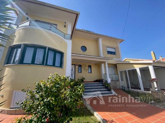 Casaa 4 quarto, Caldas da Rainha Caldas da Rainha DLS101653054