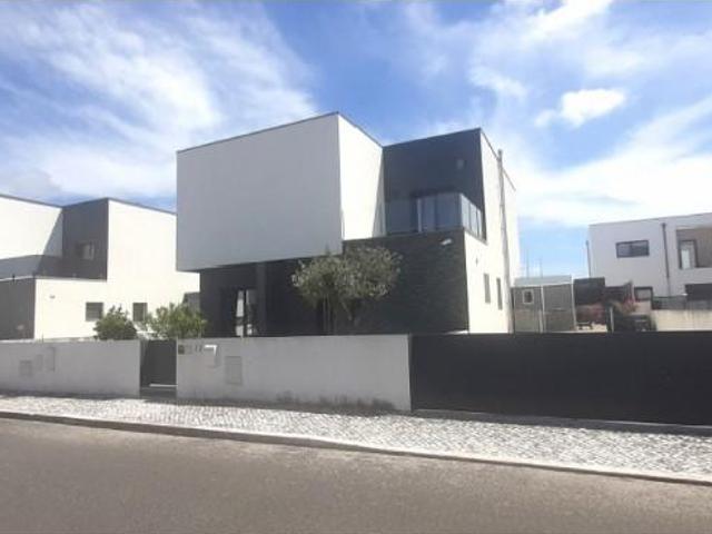 Casaa 4 quarto, Caldas da Rainha Caldas da Rainha DLS96299899