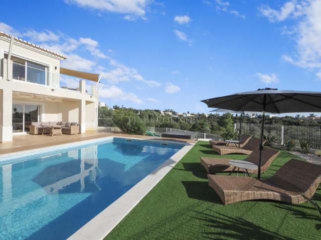 Casaa 4 quarto, Carvoeiro Algarve DLS70612595