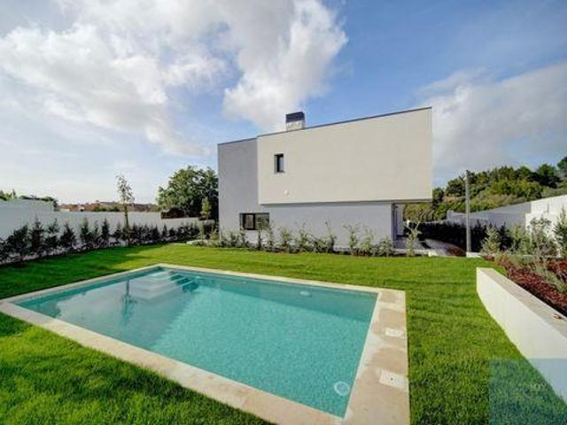 Casaa 4 quarto, Cascais Lisboa 2645 483 DLS101855210