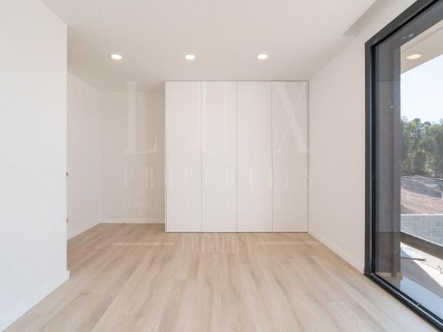 Casaa 4 quarto, Coimbra Coimbra DLS93056566