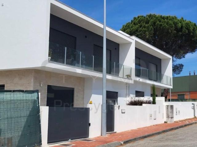 Casaa 4 quarto, Entroncamento Entroncamento DS91365275