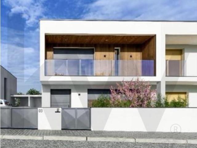 Casaa 4 quarto, Ílhavo Ílhavo DLS102092615