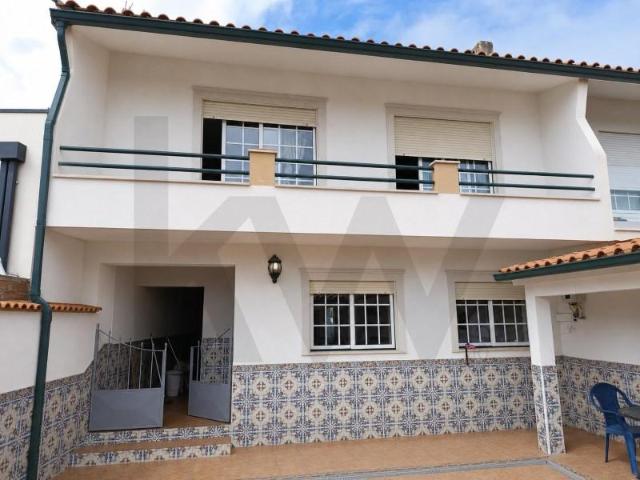 Casaa 4 quarto, Ílhavo Ílhavo DLS102348899