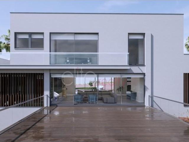 Casaa 4 quarto, Lagos Lagos 8600 DS97123174