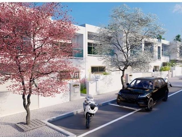 Casaa 4 quarto, Lagos Lagos DLS87046422