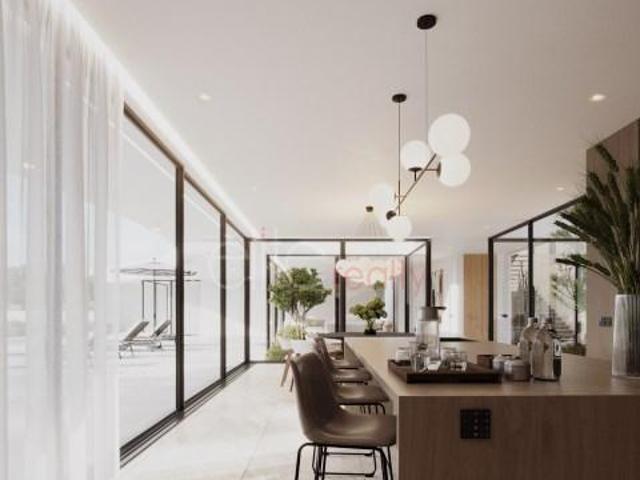 Casaa 4 quarto, Lagos Lagos DLS88879625