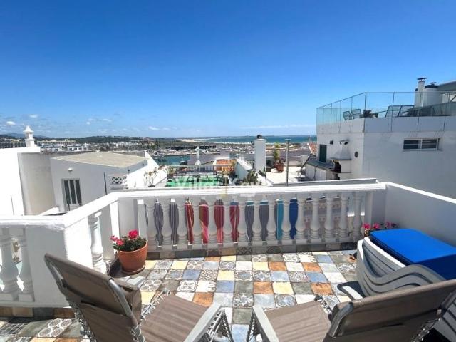 Casaa 4 quarto, Lagos Lagos DLS99343979