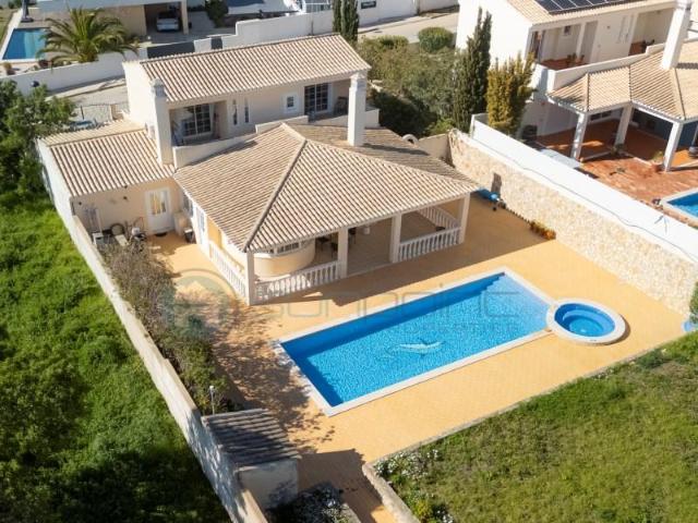 Casaa 4 quarto, Lagos Lagos DLS100768798