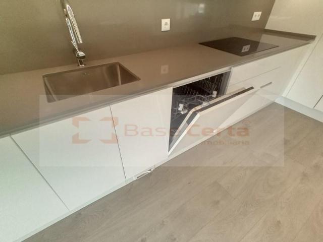 Casaa 4 quarto, Odivelas Odivelas DLS87637565