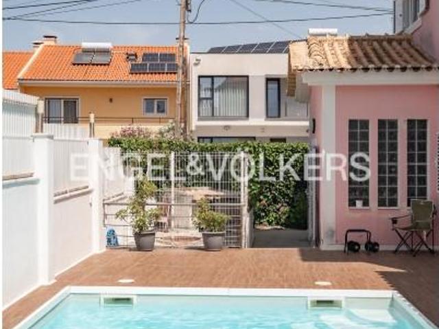 Casaa 4 quarto, Oeiras Oeiras DLS102723228