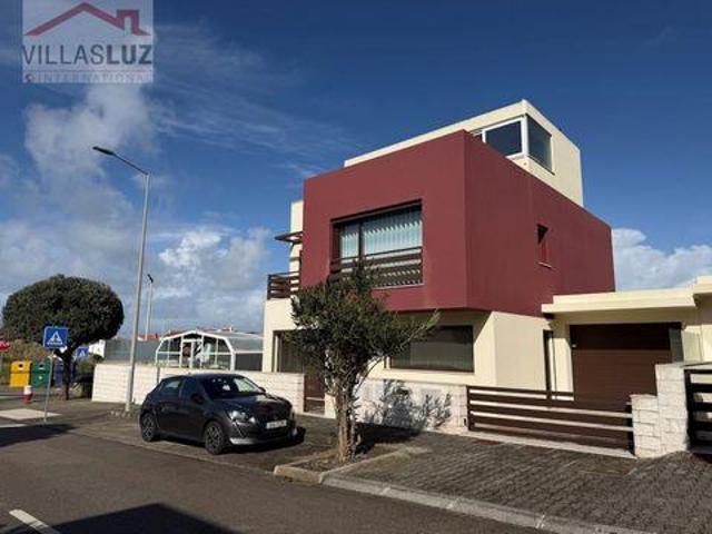 Casaa 4 quarto, Peniche Leiria DLS99090043