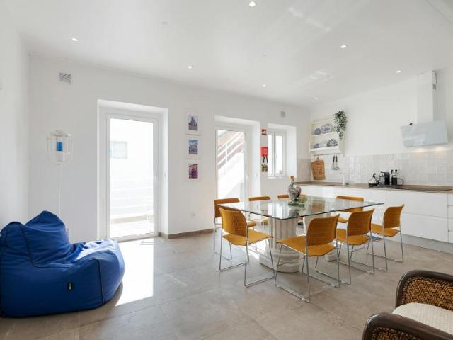 Casaa 4 quarto, Portimão Portimão 8500 533 DS101154038
