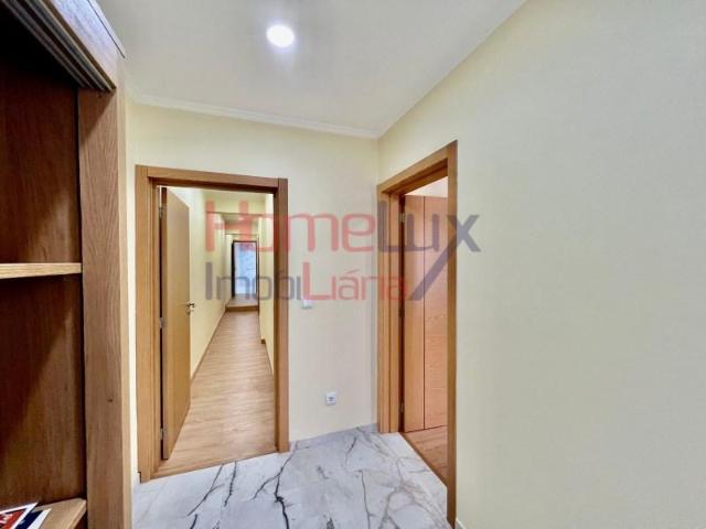 Casaa 4 quarto, Porto Porto DLS97312637