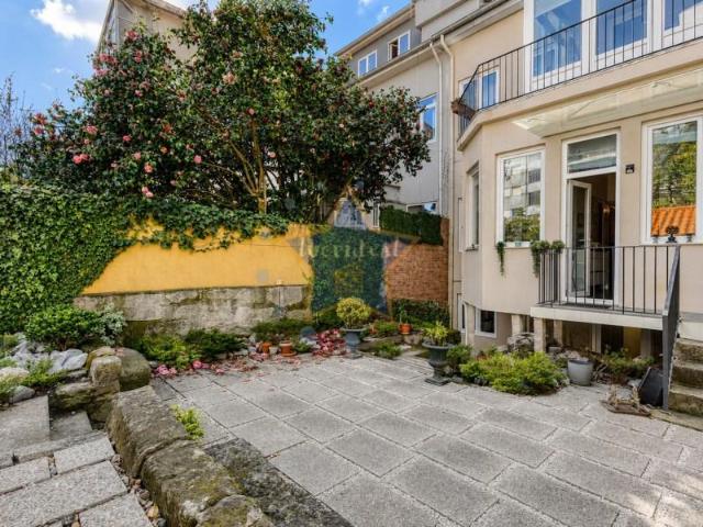 Casaa 4 quarto, Porto Porto DLS102760856