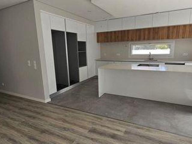 Casaa 4 quarto, Setubal Setubal DLS94425950