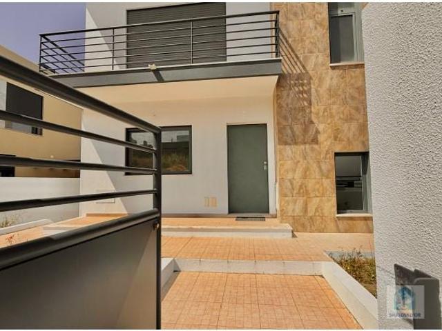 Casaa 5 quarto, Almada Almada DLS101795717