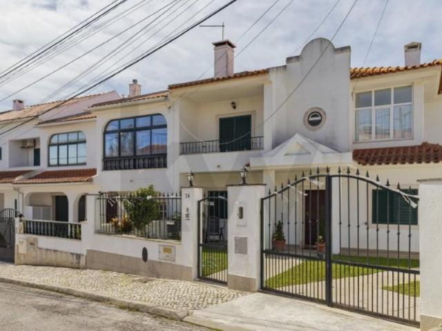 Casaa 5 quarto, Almada Almada DS102446802