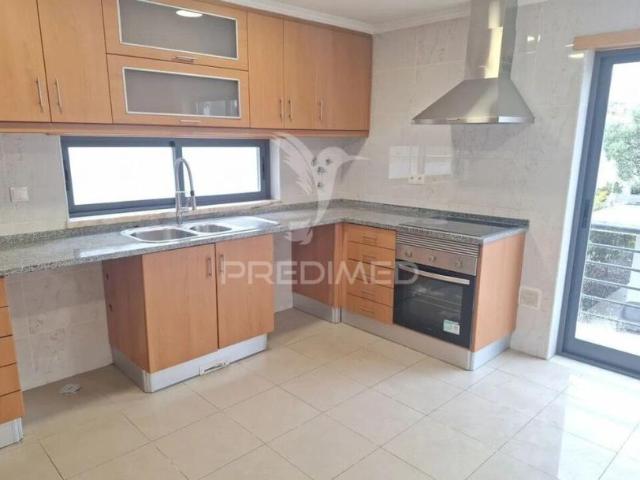 Casaa 5 quarto, Almada Setúbal DLS102770429