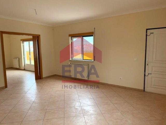 Casaa 5 quarto, Cadaval Cadaval DLS87036746