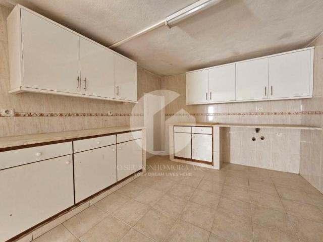 Casaa 5 quarto, Faro Faro DS97128004
