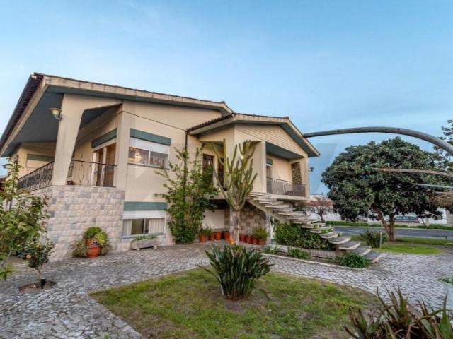 Casaa 5 quarto, Marinha Grande Marinha Grande DLS89261284