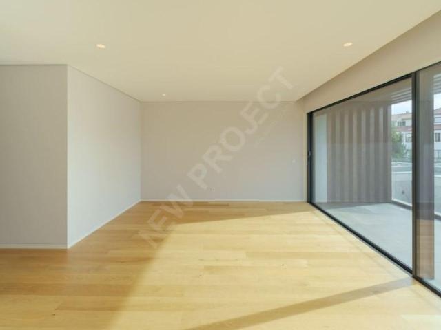 Casaa 5 quarto, Porto Porto DLS95020468