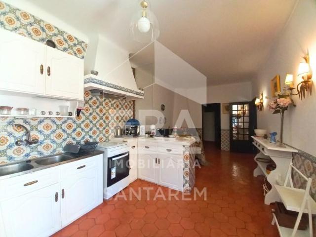 Casaa 6 quarto, Almeirim Almeirim DS102031943