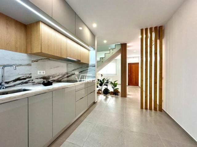 Casaa 6 quarto, Lagos Lagos DLS100879119