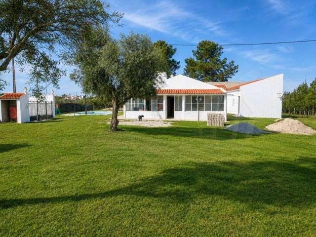 Casaa 10 quarto, Montijo Montijo 2985 051 DS96208534