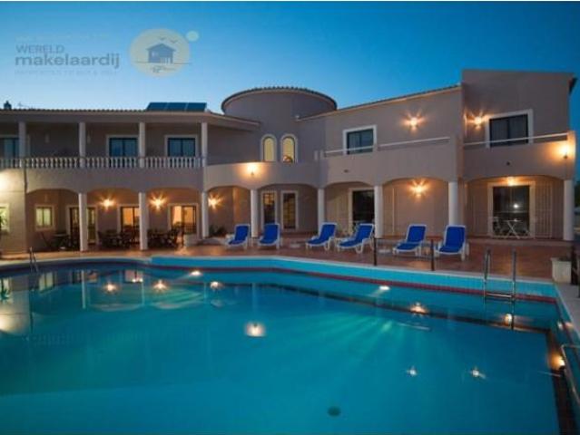 Casaa 16 quarto, Lagos Lagos DS90466914