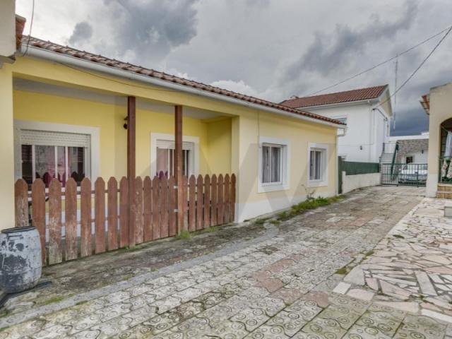 Casaa 1 quarto, Loures Loures DLS88468670