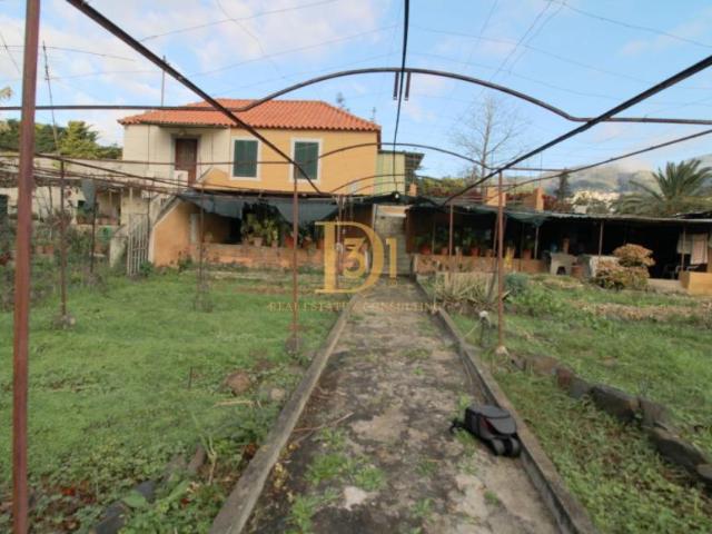 Casaa 2 quarto, Madeira Funchal 9000 DLS99305171