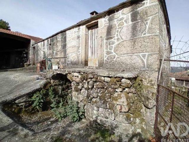 Casaa 2 quarto, Melgaço Viana do Castelo 4960 300 DLS90153256