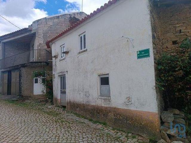 Casaa 2 quarto, Mogadouro Bragança 5200 010 DLS91994287