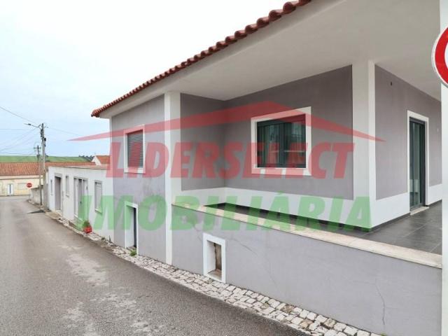 Casaa 3 quarto, Torres Vedras Torres Vedras DLS95902673