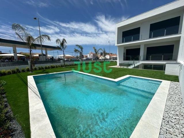 Casaa 3 quarto, Almada Almada DLS92694345